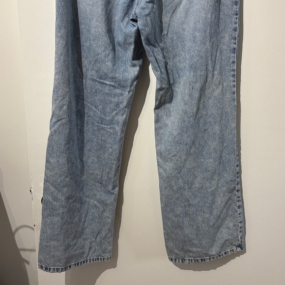 🎉4/30$🎉 Garage Light Blue Distressed Flare Jeans - Picture 5 of 6